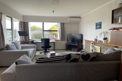 Photo of property in 46a Gordon Avenue, Milford, Auckland, 0620