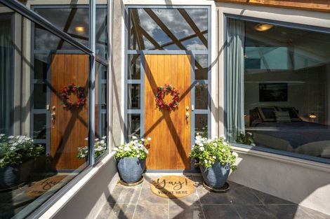 Photo of property in 10 Sunninghurst Drive, Fairfield, Dunedin, 9018