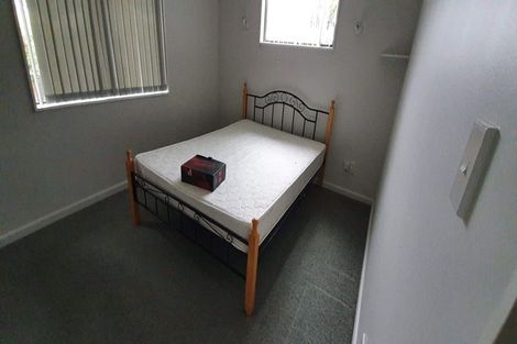 Photo of property in 14a Mason Street, Moera, Lower Hutt, 5010