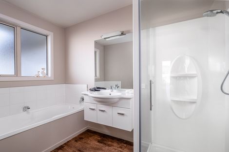 Photo of property in 12 Chandler Crescent, Clyde, 9330
