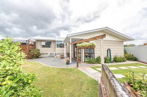 Photo of property in 15 Willow Place, Aramoho, Whanganui, 4500