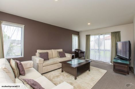 Photo of property in 1/18 Alicante Avenue, Hillpark, Auckland, 2102