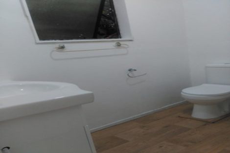 Photo of property in 42 Kamahi Street, Stokes Valley, Lower Hutt, 5019