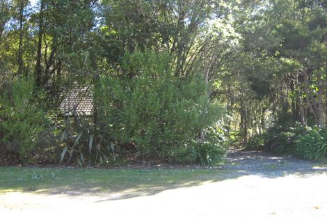 Photo of property in 1 Kaiuru Avenue, Pukawa Bay, Turangi, 3381