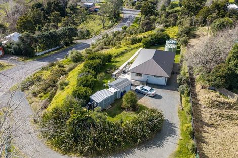 Photo of property in 3241 Paparoa-oakleigh Road, Paparoa, 0571
