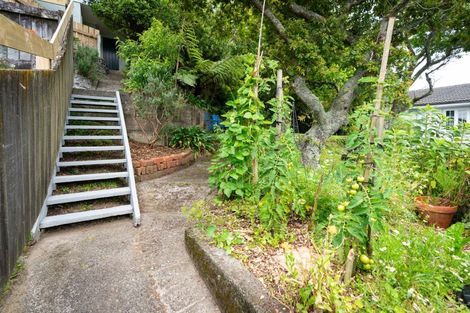 Photo of property in 111a Karori Road, Karori, Wellington, 6012