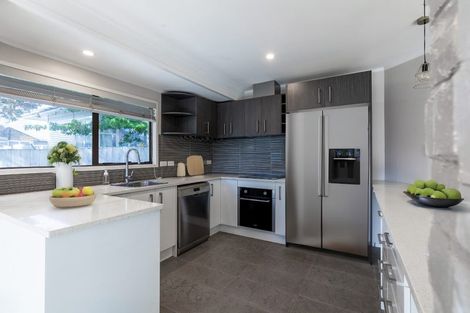Photo of property in 1/10 Bolton Street, Blockhouse Bay, Auckland, 0600