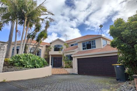 Photo of property in 7 David Beattie Place, Chatswood, Auckland, 0626