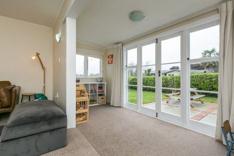 Photo of property in 18 Everest Avenue, Havelock North, 4130
