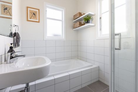 Photo of property in 623 Windsor Avenue, Parkvale, Hastings, 4122