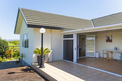 Photo of property in 136a Main Road, Makaraka, Gisborne, 4010