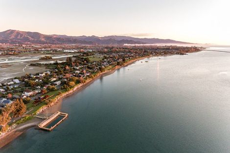 Photo of property in 10 Memorial Drive, Motueka, 7120