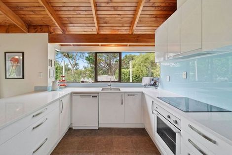 Photo of property in 5 Country Club Lane, Waiuku, 2123