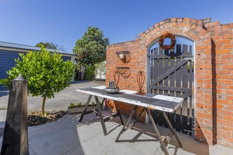 Photo of property in 709 Nelson Street North, Hastings, 4122