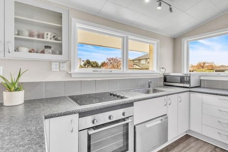 Photo of property in 34 Fenhall Street, Russley, Christchurch, 8042