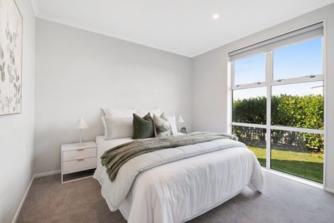Photo of property in 26 Kukuwai Avenue, Red Beach, 0932