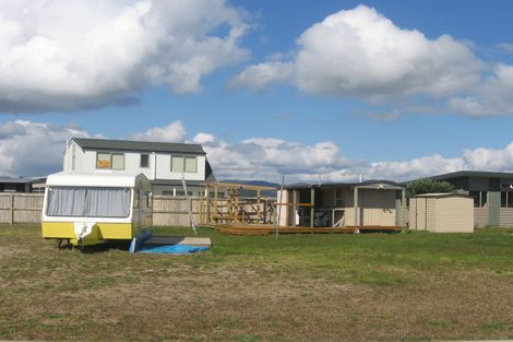 Photo of property in 140 The Fairway, Matarangi, Whitianga, 3592