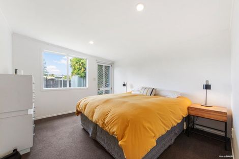 Photo of property in 8 Matipo Road, Te Atatu Peninsula, Auckland, 0610