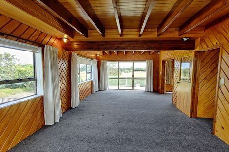 Photo of property in 841 Runciman Road, Runciman, Drury, 2578