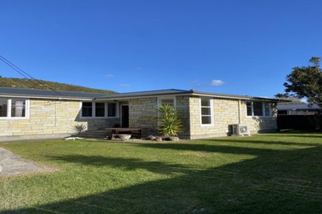 Photo of property in 14 Buckley Grove, Paraparaumu, 5032