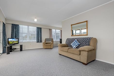 Photo of property in 38 Shelley Street, Roslyn, Palmerston North, 4414