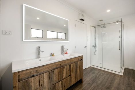 Photo of property in 21 Brookview Court, Queenwood, Hamilton, 3210