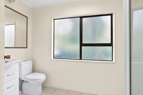 Photo of property in 94a Konini Road, Titirangi, Auckland, 0604