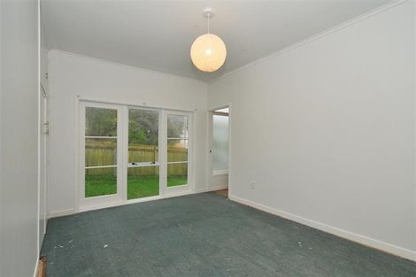 Photo of property in 50 Seddon Street, Waikanae, 5036