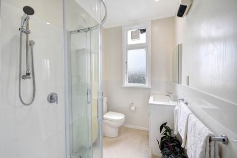 Photo of property in 47 Bernard Street, Kenmure, Dunedin, 9011