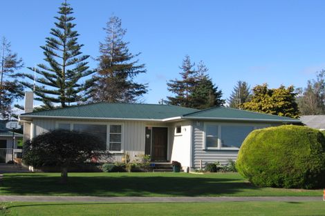 Photo of property in 9 Ruha Street, West End, Palmerston North, 4412