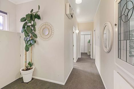 Photo of property in 2 Fromont Street, Whanganui East, Whanganui, 4500