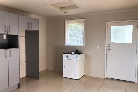 Photo of property in 20b Ashgrove Road, Mangere, Auckland, 2022