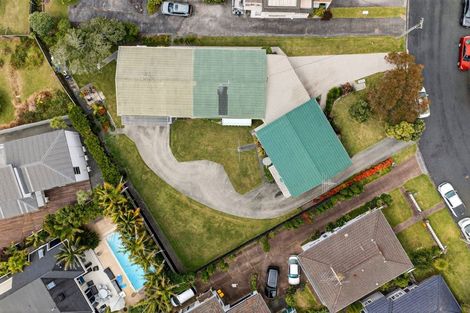 Photo of property in 2/35 Rangitoto Terrace, Milford, Auckland, 0620