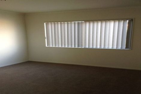 Photo of property in 57 Kirikiri Drive, Papakura, 2110