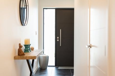 Photo of property in 10a Percy Road, Papamoa Beach, Papamoa, 3118