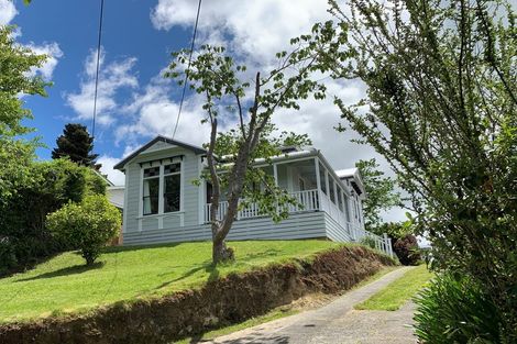 Photo of property in 16 Kiwi Road, Taihape, 4720