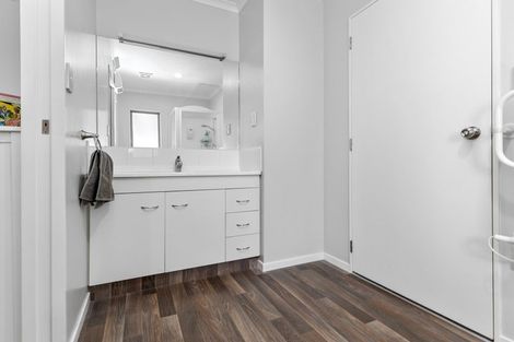 Photo of property in Orange Grove Village, 47/22 Pyes Pa Road, Pyes Pa, Tauranga, 3112