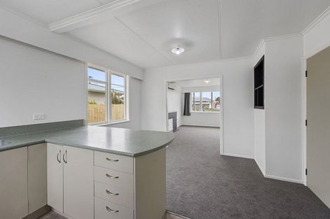 Photo of property in 50 Ramanui Avenue, Hawera, 4610