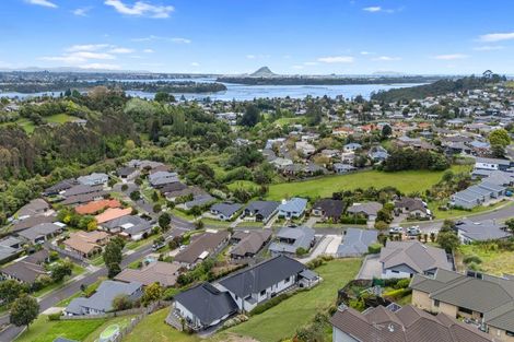 Photo of property in 101 Oteki Park Drive, Welcome Bay, Tauranga, 3112
