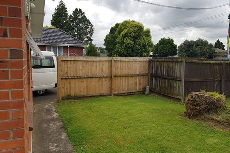 Photo of property in 3/76 Settlement Road, Papakura, 2110
