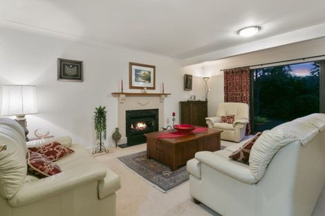 Photo of property in 89 Te Wharau Drive, Greenhithe, Auckland, 0632