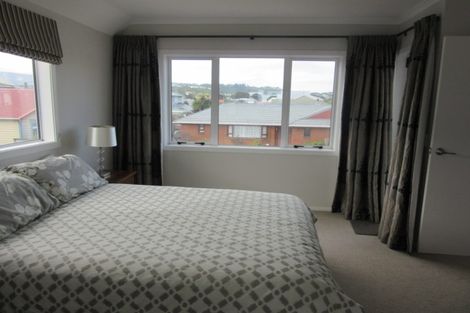 Photo of property in 8 Stone Street, Miramar, Wellington, 6022