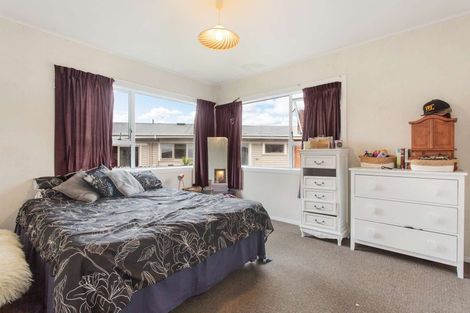 Photo of property in 5 Alma Crescent, Papakura, 2110