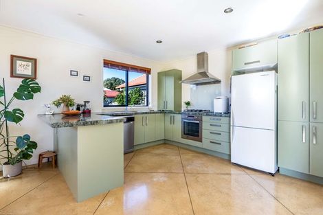 Photo of property in 46 Salonika Street, Whakatane, 3120