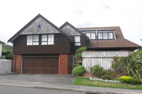 Photo of property in 42 Satara Crescent, Khandallah, Wellington, 6035