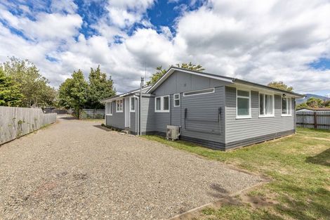 Photo of property in 123 Te Rangitautahanga Road, Turangi, 3334