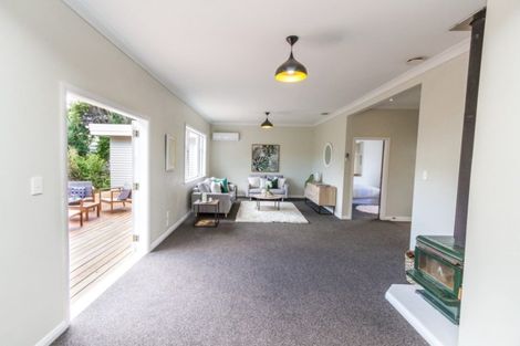 Photo of property in 19 Cecil Road, Tawa, Wellington, 5028