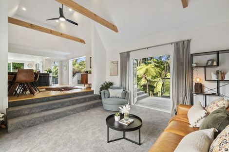 Photo of property in 64 Park Hill Road, Birkenhead, Auckland, 0626