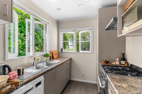 Photo of property in 5a Whaka Street, Maungaturoto, 0520