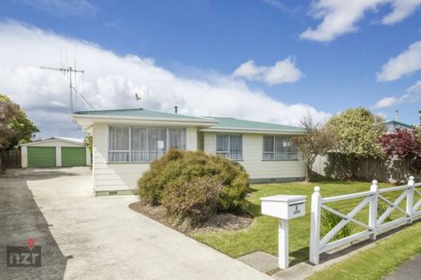 Photo of property in 3 Flygers Line, Milson, Palmerston North, 4414